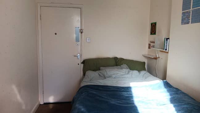 Bright double room just off Brick Lane Main Photo