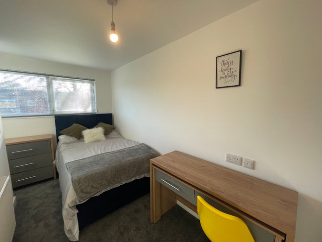 En Suite Room To Let ⭐💚, Deaconscroft PE3 Main Photo