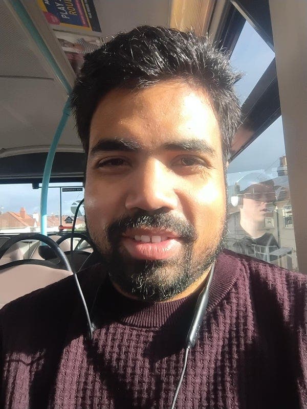 Professional Male seeks a single or double room Main Photo