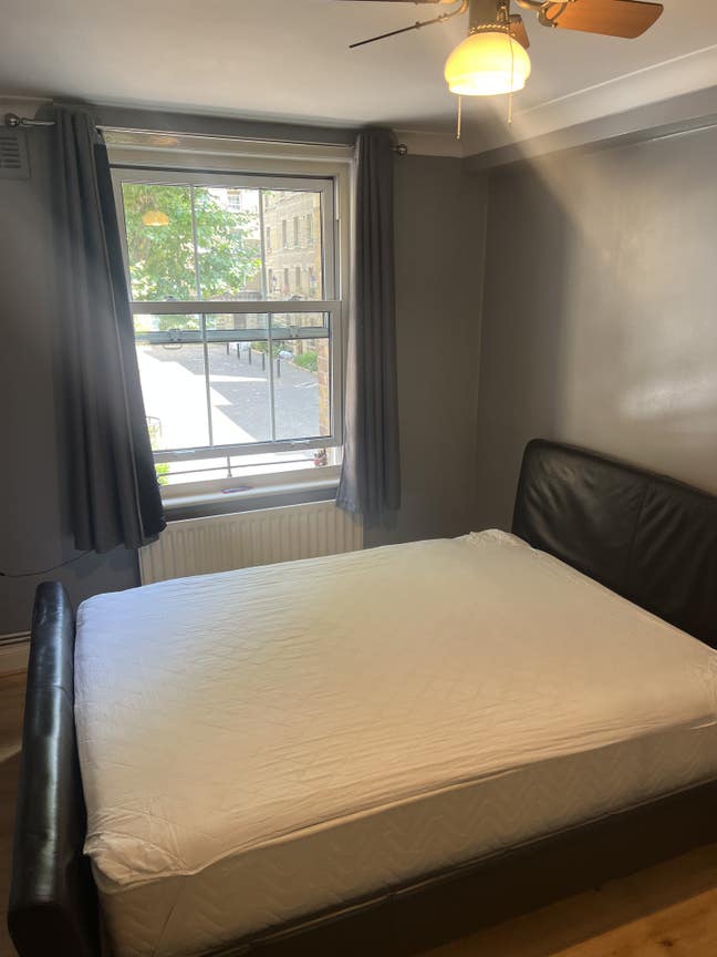 Double bedroom available  Main Photo
