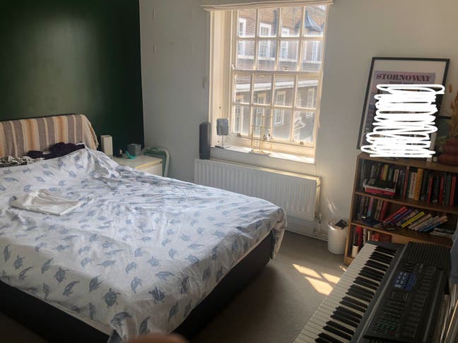Double Room in a 2-Bed Flat– Clapham / Battersea  Main Photo
