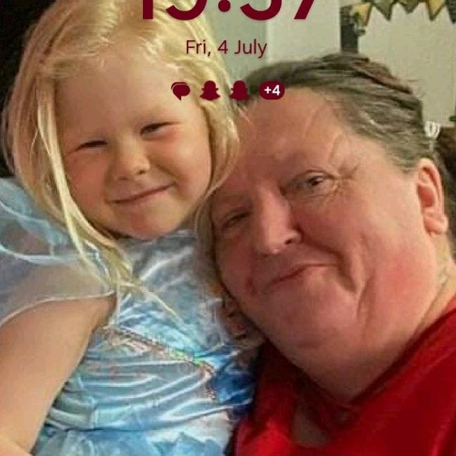 56 year old Female seeks a single or double room Main Photo