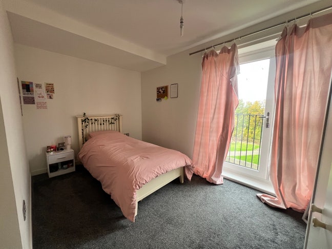 1 single room with bathroom  Main Photo