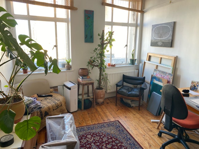 Double Room and studio/office in Crystal Palace Main Photo