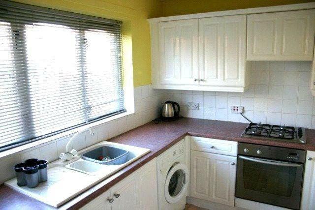 Room in musselburgh house Main Photo