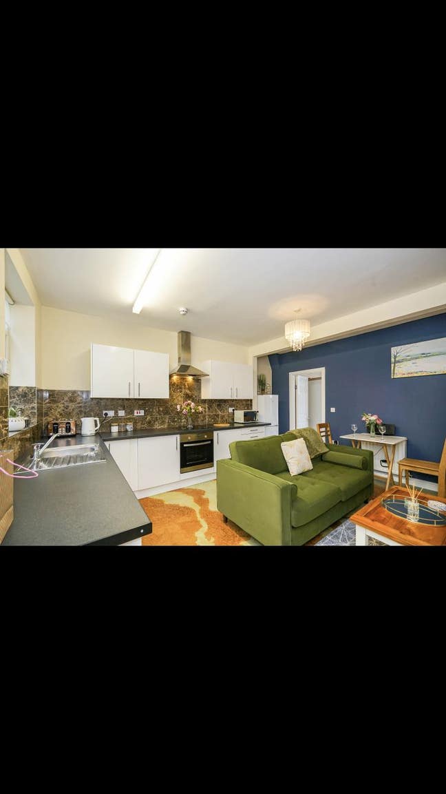 ✨1 bed apt||Eccles Town Centre||short/long stays ✨ Main Photo