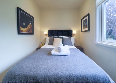 Beautiful newly refurbished house  Main Photo