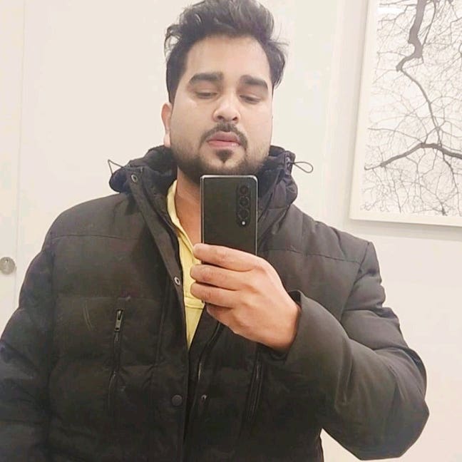 Professional Male seeks a single or double room Main Photo