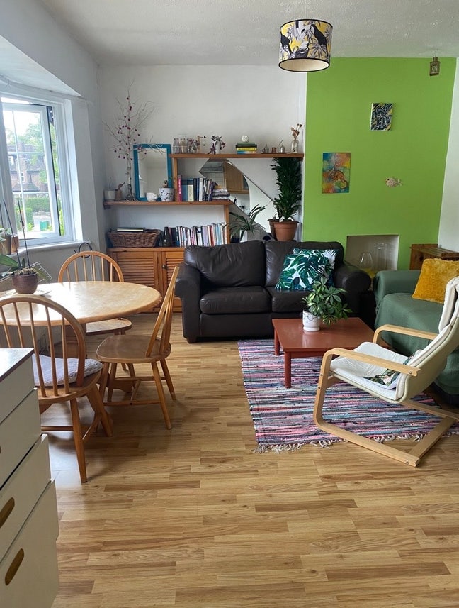 Double room to rent Main Photo
