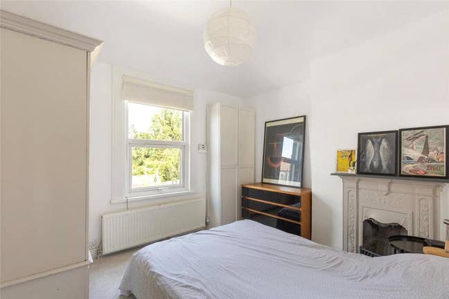 Bright, Modern Double Room — 10 mins Norwood Junc Main Photo