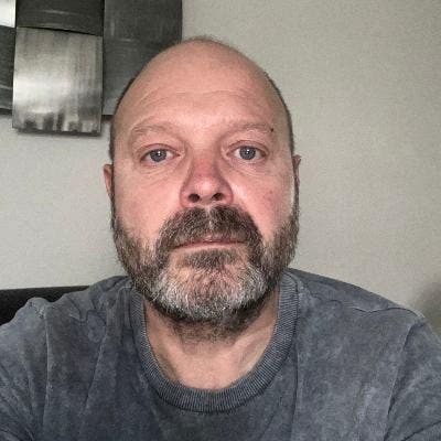 Room required  Main Photo