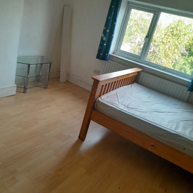 Double bedroom  Main Photo