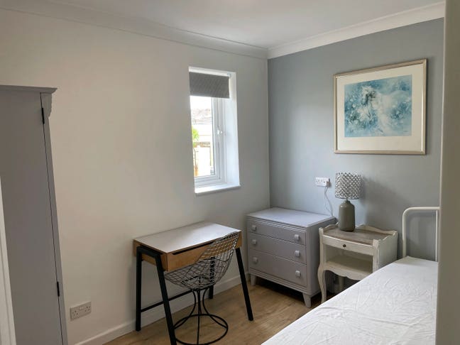 Newly decorated single room for Rent  Main Photo