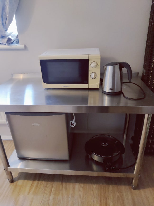 Double room in Wexham Court area Main Photo