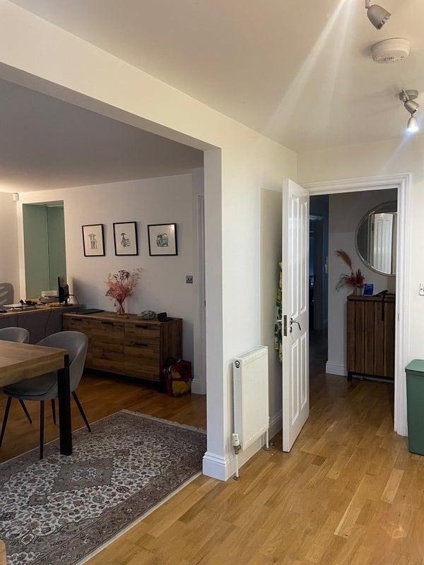 Small Cozy room in a beautiful garden flat  Main Photo