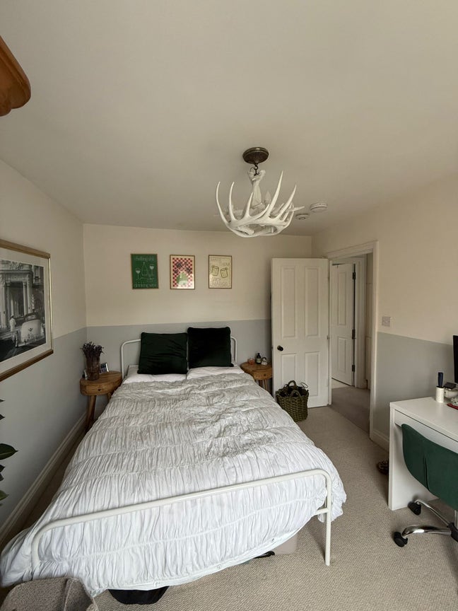Lovely Double Room in Social Share House Main Photo