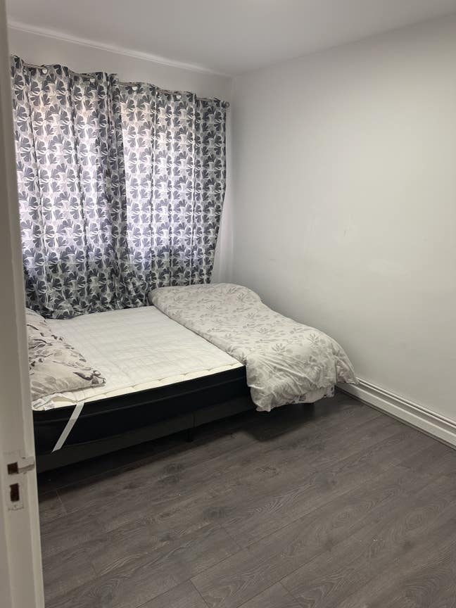 1 double rooms remaining available for rent  Main Photo