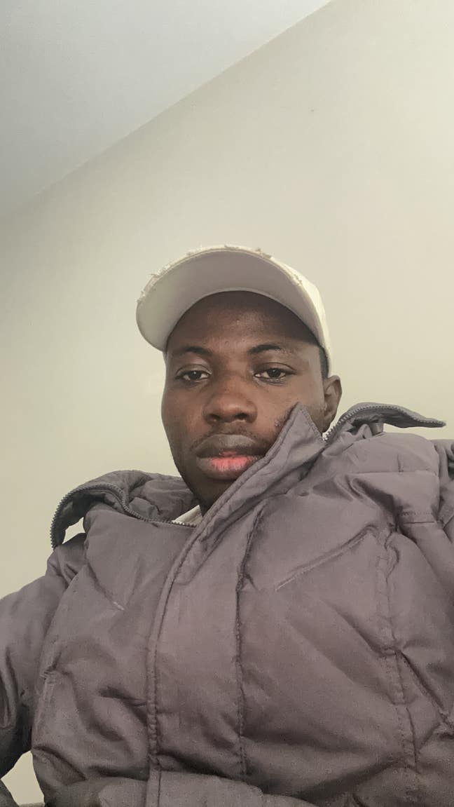 Room needed by student couple Main Photo