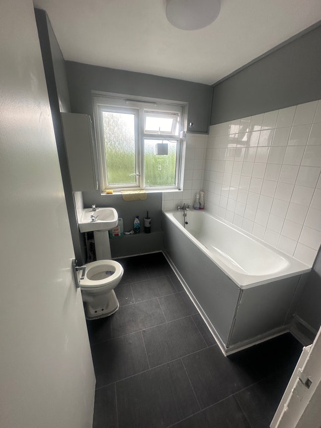 2 Bedroom flat in centre of Greenwich  Main Photo