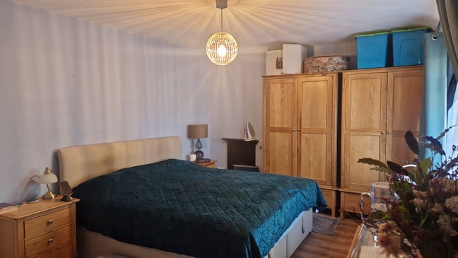 🌿 Large Double Room Available in Barnes, SW13 9AE Main Photo