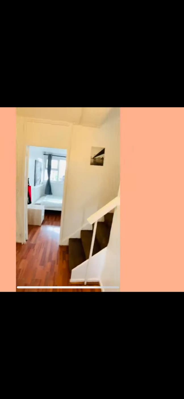 Looking for a cosy, clean near Canary Wharf? Main Photo