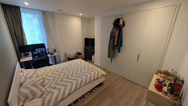 Double Room in Spacious Flat East Village Main Photo