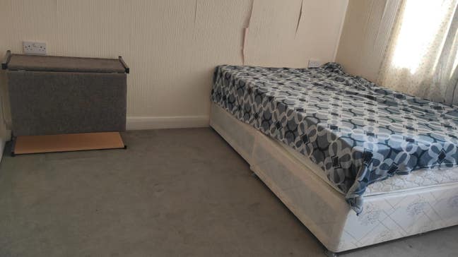 Double Room to Let - Hayes UB4 8NQ - £700 Main Photo