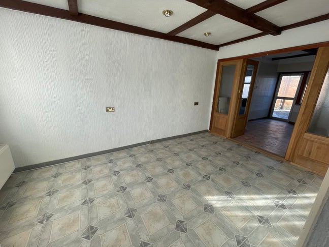 1 bedroom/studio for rent  Main Photo