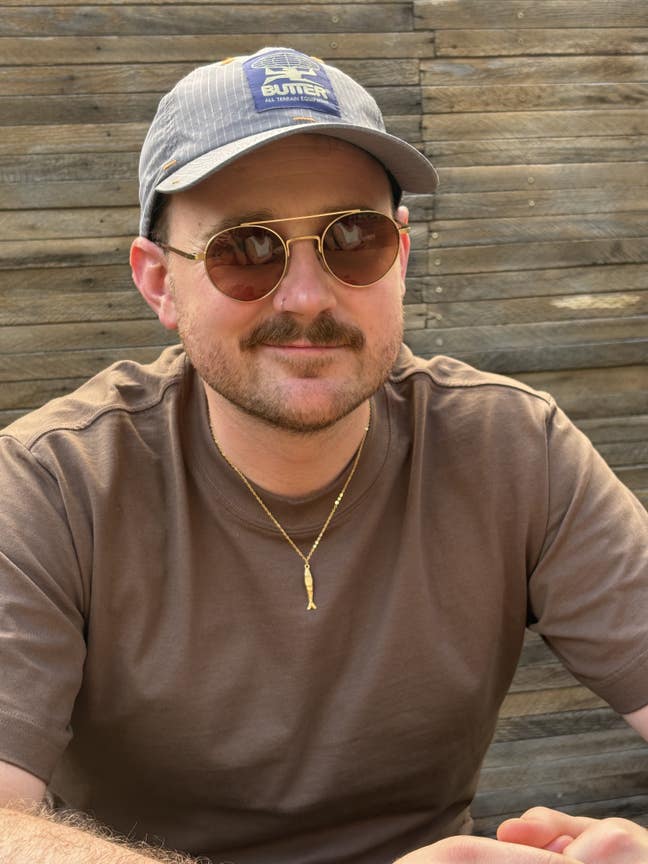 27 y/o professional looking for a room in the city Main Photo