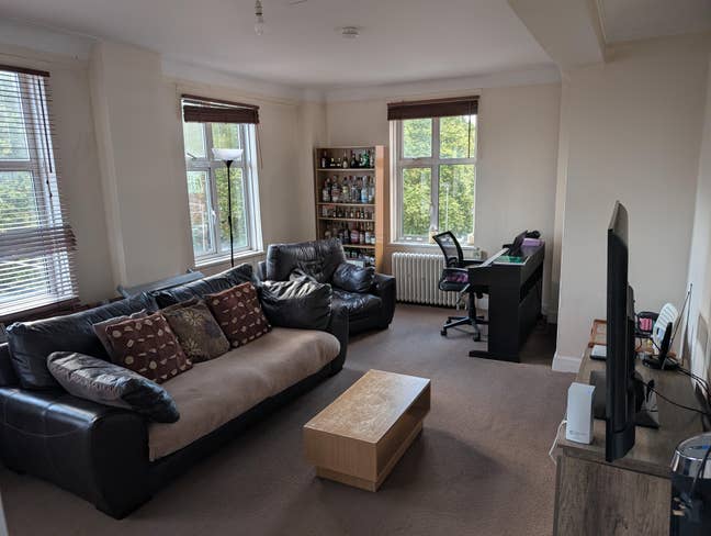 Wonderful flat available in Zone 1  Main Photo