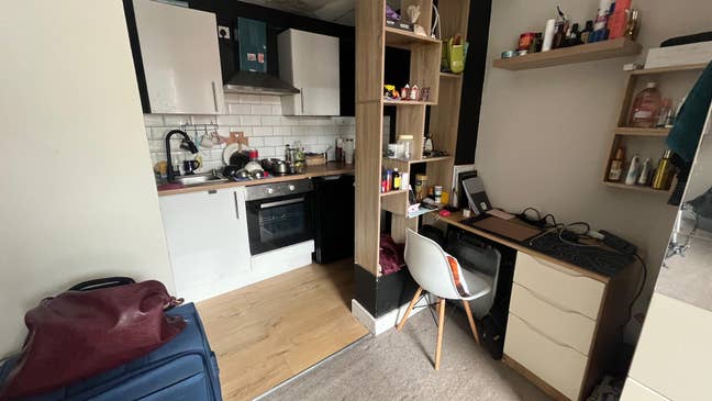 Studio Flat, Selly Oak, Birmingham B29 Main Photo
