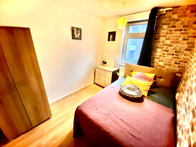 Superior Double Room at Canary Wharf Main Photo