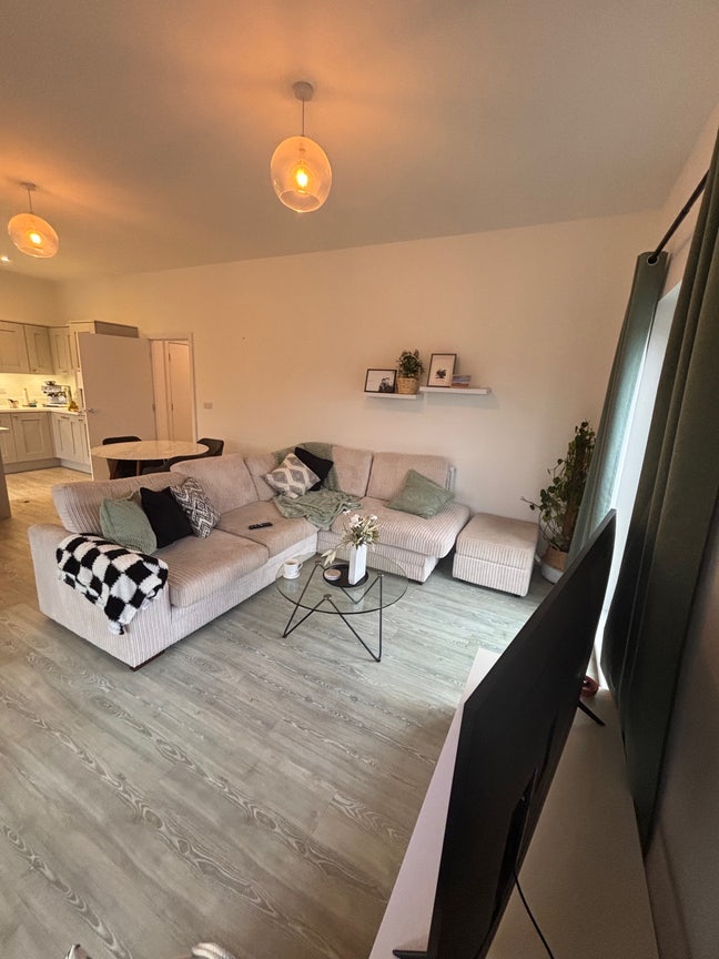 1 bed flat in Winchester (plus study)  Main Photo