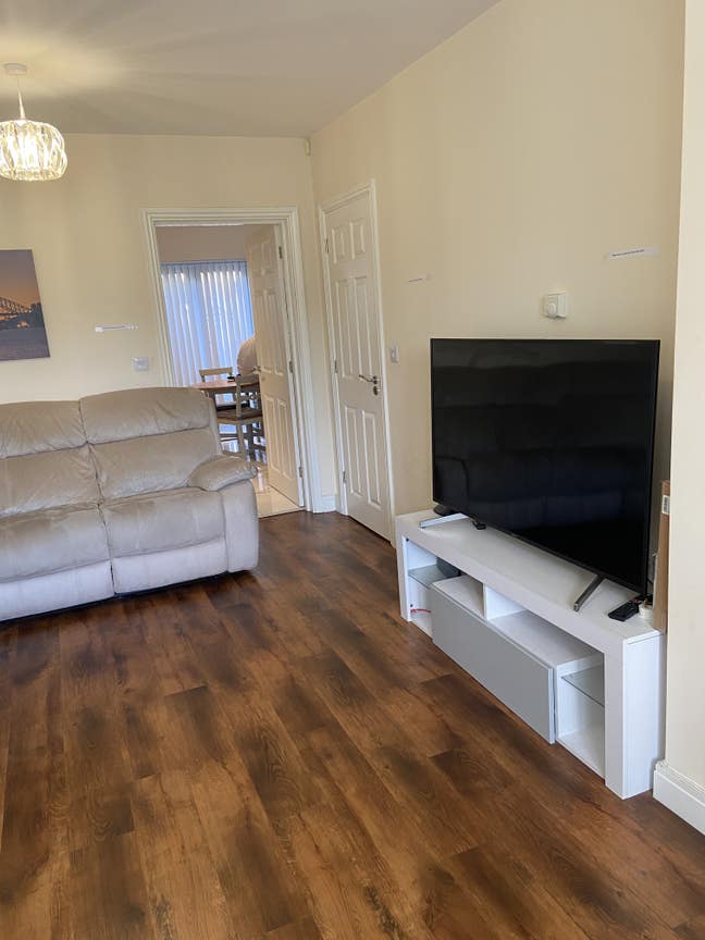 Super Modern and Attractive, Room Is Very Large Main Photo