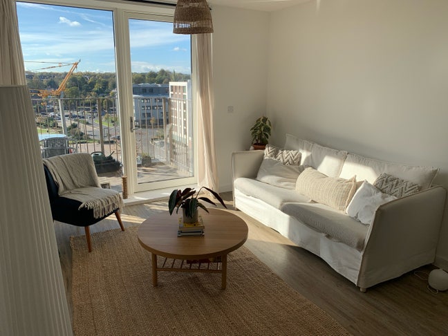 2 bed, new build apartment  Main Photo