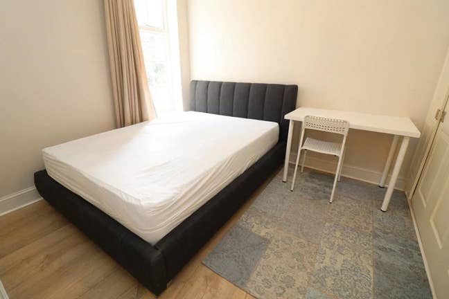 New room with living room in Canary Wharf E14 Main Photo