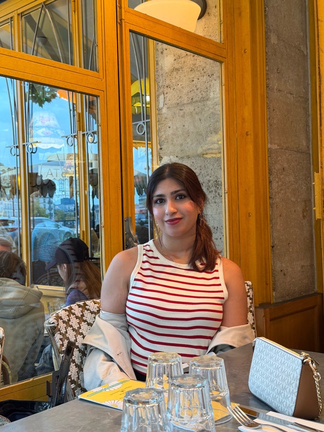 Hi! 👋 I’m 23 years old and looking for a... Main Photo