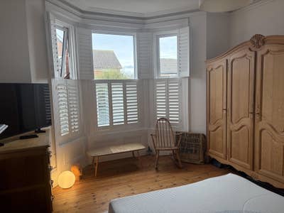 Large double bedroom with wood burner. Avail now.  Main Photo