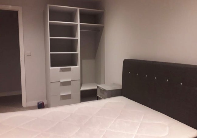 Ensuite Bedroom for Rent!  Main Photo