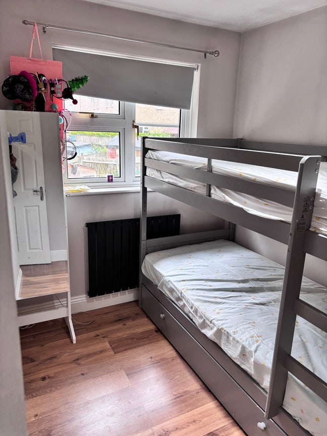 Single room to rent Main Photo