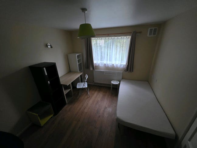 Room for rent in Lockleaze Main Photo