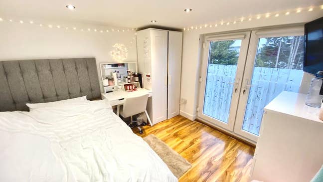 New Double Room in Houseshare  Main Photo