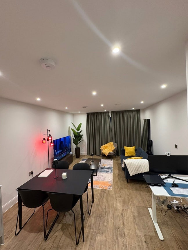 Roommate needed - Male Preferable Main Photo
