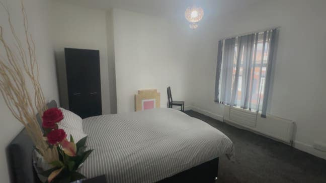 Room to let Main Photo