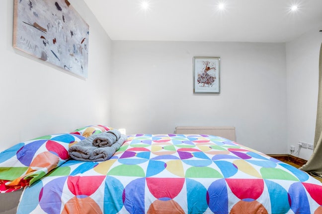 Spacious Double room, Golders Green, Zone 3 Main Photo