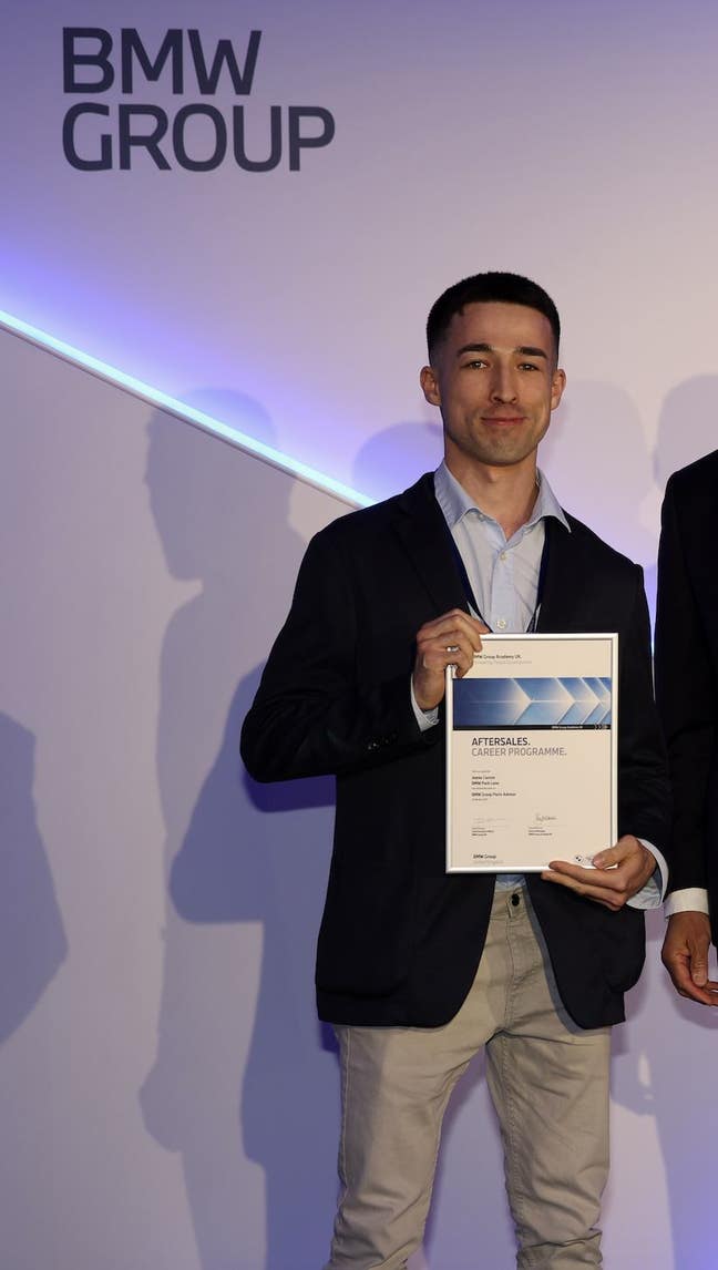 Rm in Borough of Richmond for working professional Main Photo