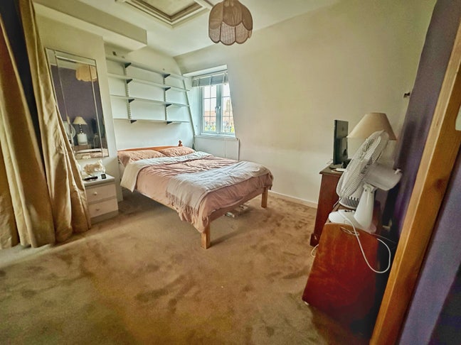 Quiet Room in Hoxton – £800 (Bills Incl.) Main Photo