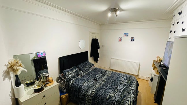 Double room for rent Main Photo