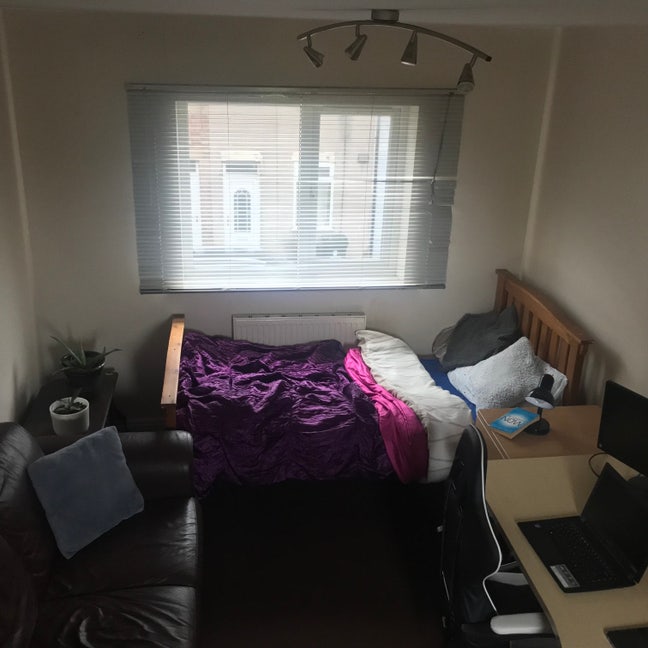 Double room for rent Main Photo