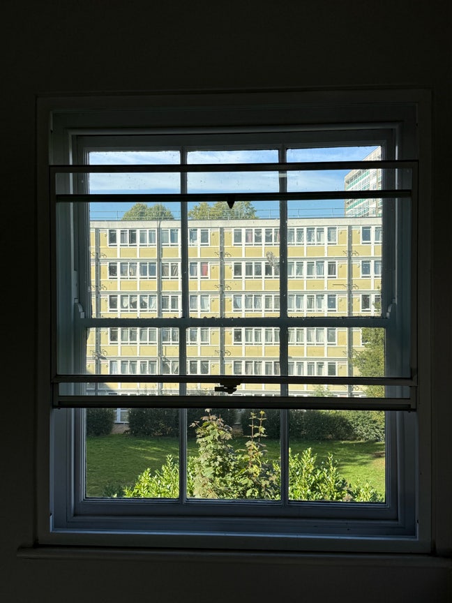 Lease takeover — Large ensuite at Portland House Main Photo